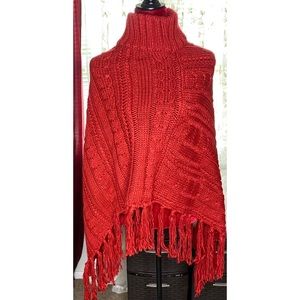 NWT MUMTAZ Turtle Neck Sweater Cape